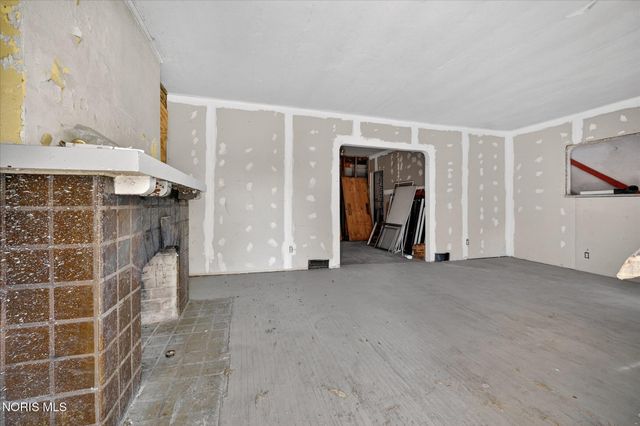 436 Elder Drive, Toledo, OH 43608