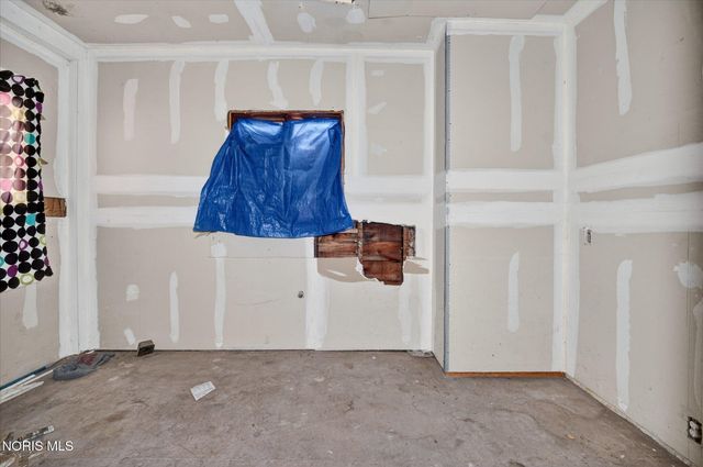 436 Elder Drive, Toledo, OH 43608