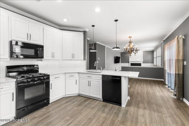 169 Princeton Oval, Freehold, NJ 07728