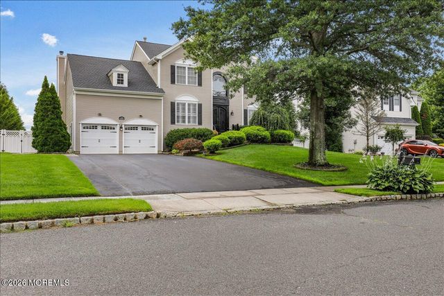 169 Princeton Oval, Freehold, NJ 07728