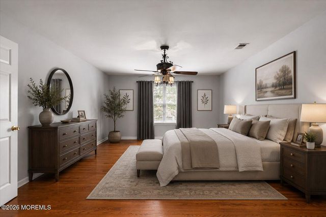 169 Princeton Oval, Freehold, NJ 07728