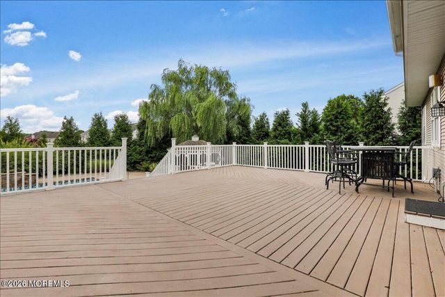169 Princeton Oval, Freehold, NJ 07728