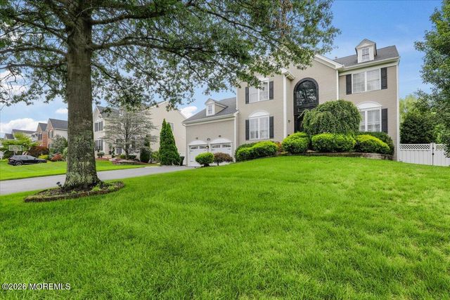 169 Princeton Oval, Freehold, NJ 07728