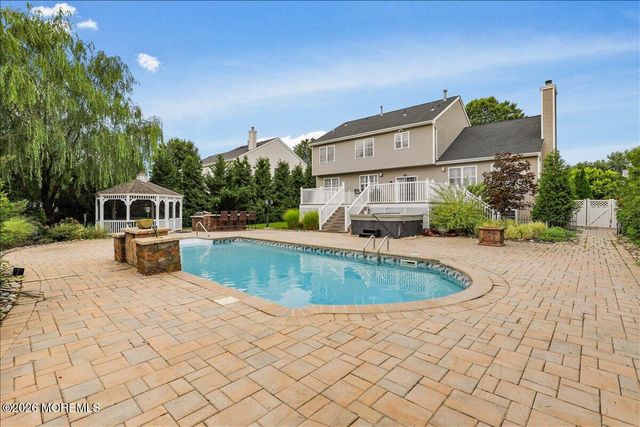 169 Princeton Oval, Freehold, NJ 07728