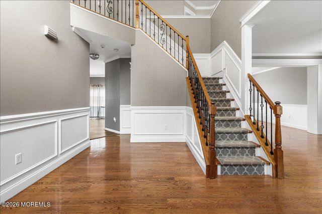 169 Princeton Oval, Freehold, NJ 07728