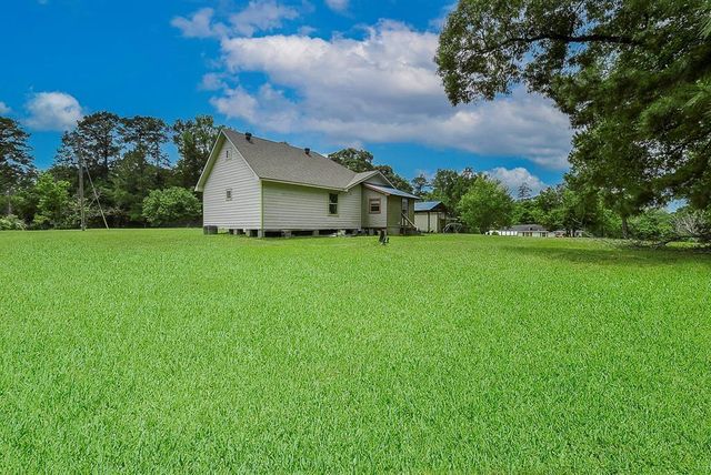 1023 Liberty Avenue Avenue, Livingston, TX 77351