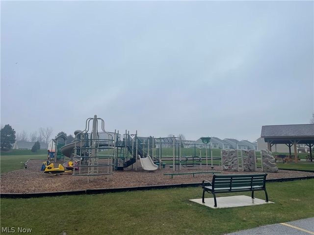 983 Tradewinds Cove, Painesville Twp, OH 44077