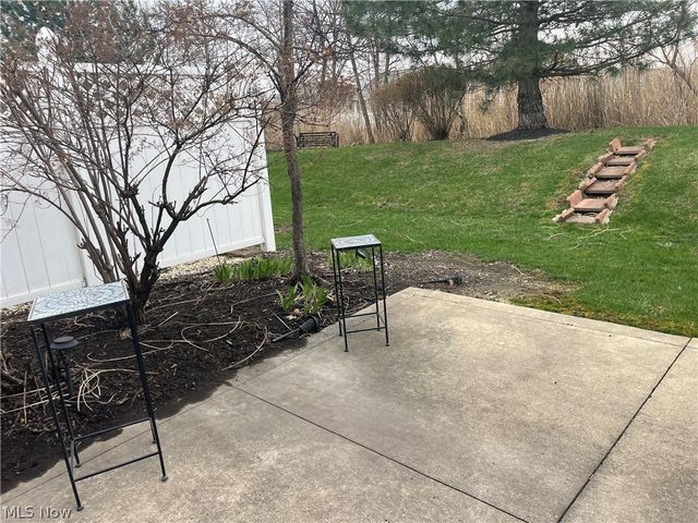 983 Tradewinds Cove, Painesville Twp, OH 44077