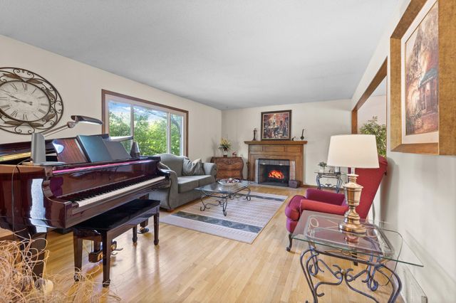 4115 Williston Road, Minnetonka, MN 55345