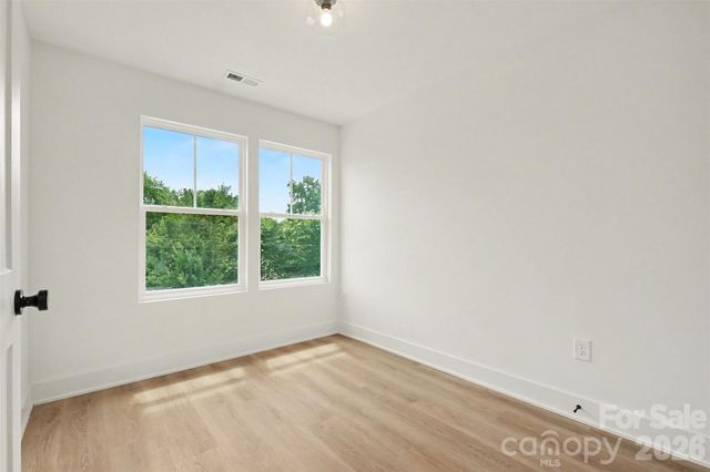 208 W Todd Lane A & B, Charlotte, NC 28208