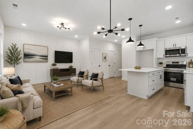 208 W Todd Lane A & B, Charlotte, NC 28208