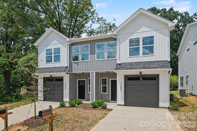 208 W Todd Lane A & B, Charlotte, NC 28208