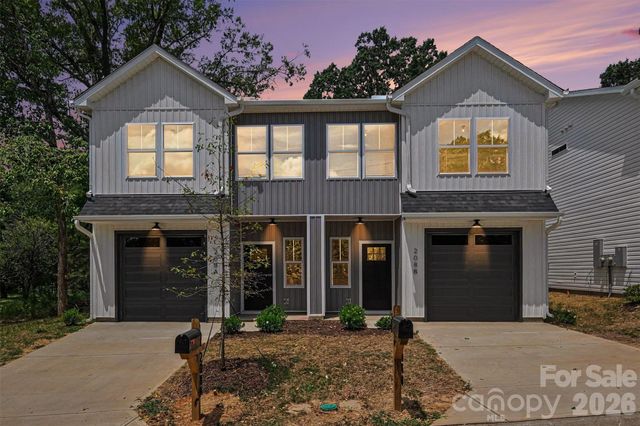 208 W Todd Lane A & B, Charlotte, NC 28208
