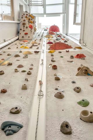 16 Minetta Lane, New York City, NY 10012