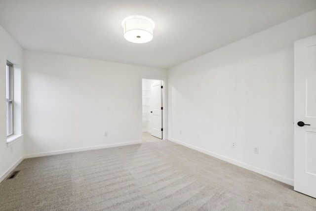 N174W20582 Laurel Springs CIRCLE, Jackson, WI 53037