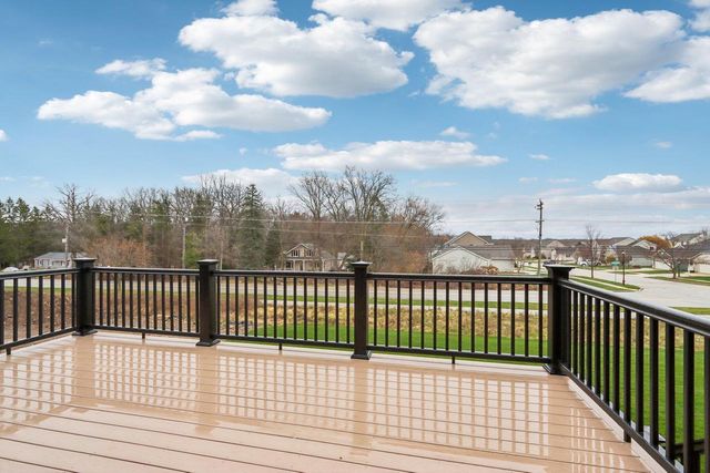 N174W20582 Laurel Springs CIRCLE, Jackson, WI 53037