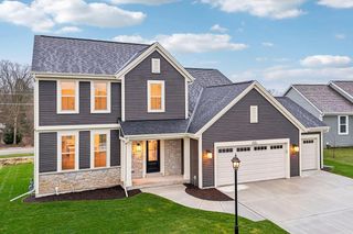 N174W20582 Laurel Springs CIRCLE, Jackson, WI 53037