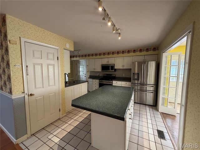 4854 Valley Crest Drive, Unincorporated, MO 63128