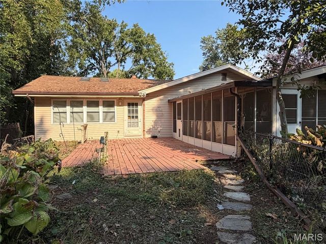 4854 Valley Crest Drive, Unincorporated, MO 63128
