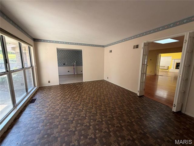 4854 Valley Crest Drive, Unincorporated, MO 63128