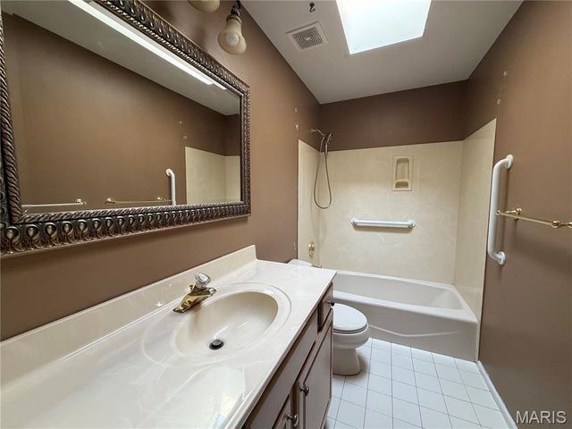 4854 Valley Crest Drive, Unincorporated, MO 63128