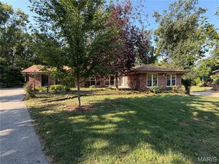 4854 Valley Crest Drive, Unincorporated, MO 63128