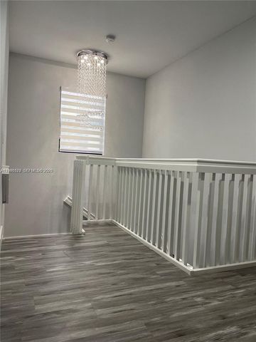 8719 W 33rd Avenue, Hialeah, FL 33018