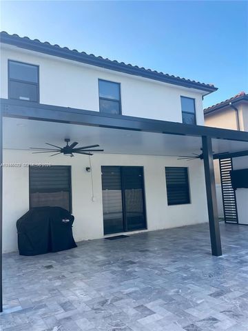 8719 W 33rd Avenue, Hialeah, FL 33018