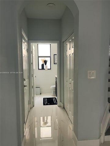 8719 W 33rd Avenue, Hialeah, FL 33018