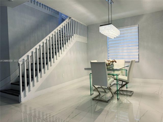 8719 W 33rd Avenue, Hialeah, FL 33018