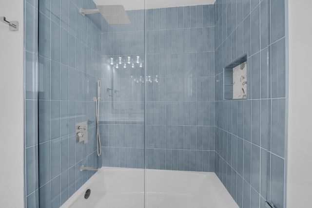 4331 S Campbell Avenue, Chicago, IL 60632
