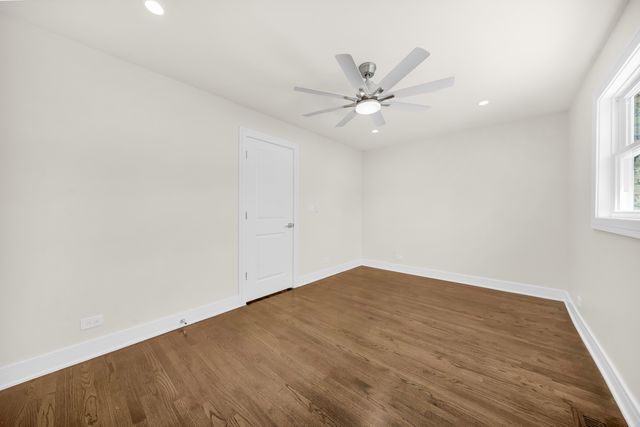 4331 S Campbell Avenue, Chicago, IL 60632