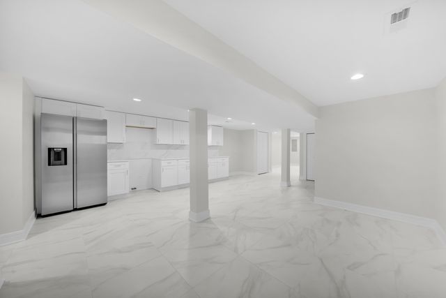 4331 S Campbell Avenue, Chicago, IL 60632