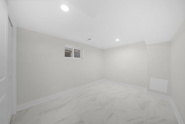 4331 S Campbell Avenue, Chicago, IL 60632
