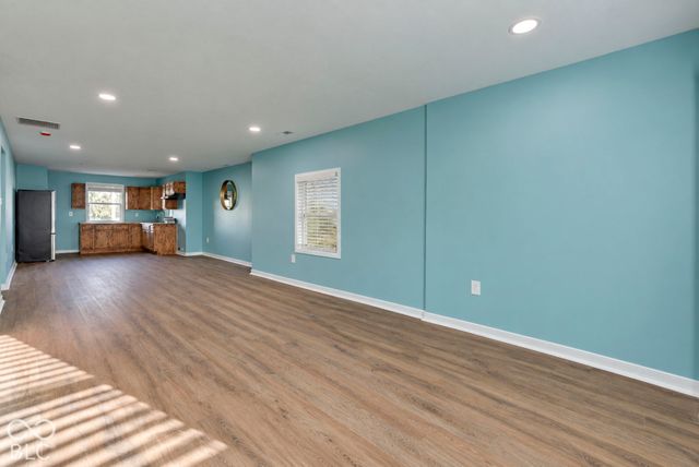 527 S Holt Road, Indianapolis, IN 46241