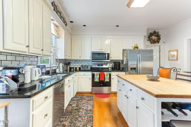 909 Oak Creek Road, Raleigh, NC 27615