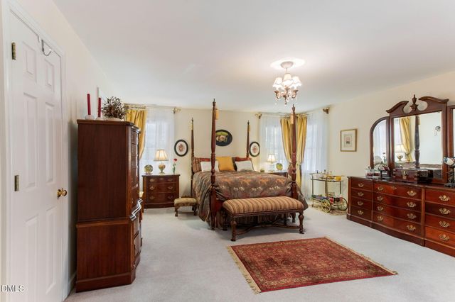 909 Oak Creek Road, Raleigh, NC 27615