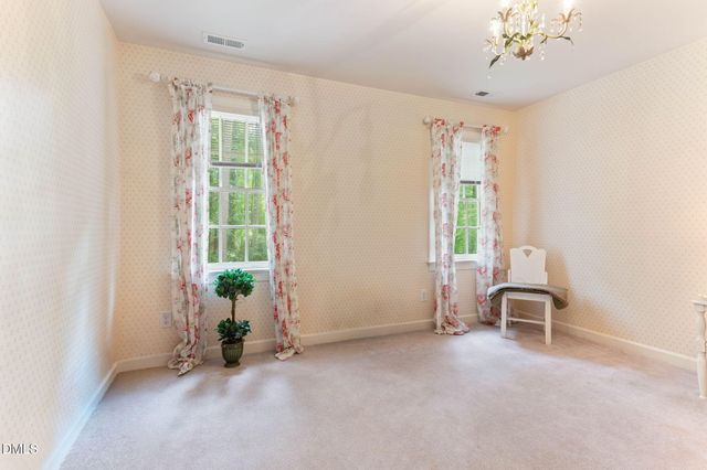 909 Oak Creek Road, Raleigh, NC 27615