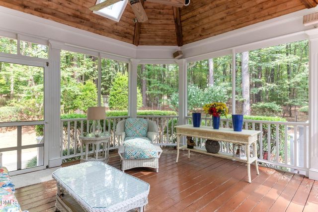 909 Oak Creek Road, Raleigh, NC 27615