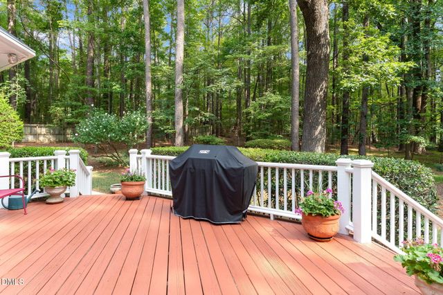909 Oak Creek Road, Raleigh, NC 27615