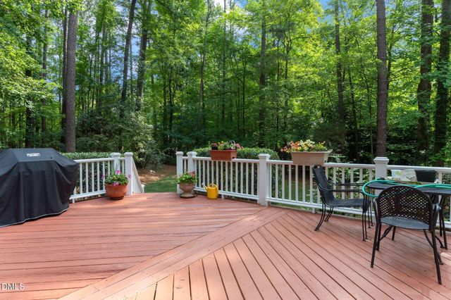 909 Oak Creek Road, Raleigh, NC 27615