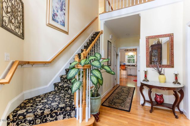 909 Oak Creek Road, Raleigh, NC 27615