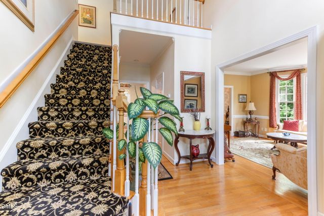 909 Oak Creek Road, Raleigh, NC 27615