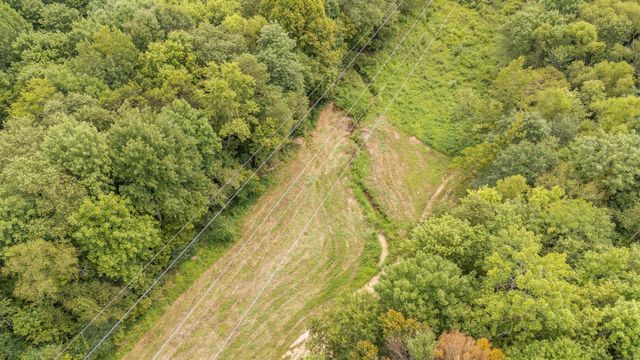 365 TURNBOW LN, Crump, TN 38327