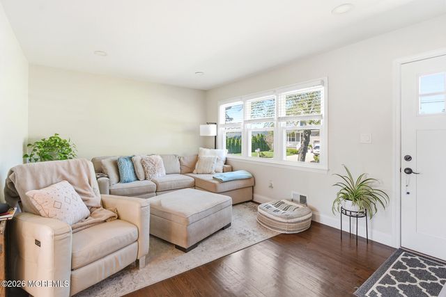 172 Riviera Drive, Brick, NJ 08724