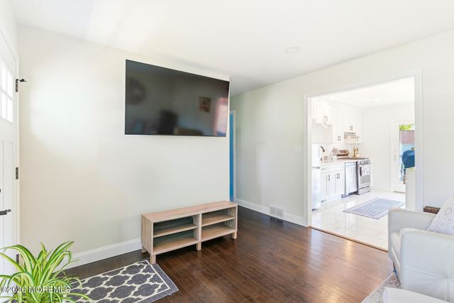 172 Riviera Drive, Brick, NJ 08724