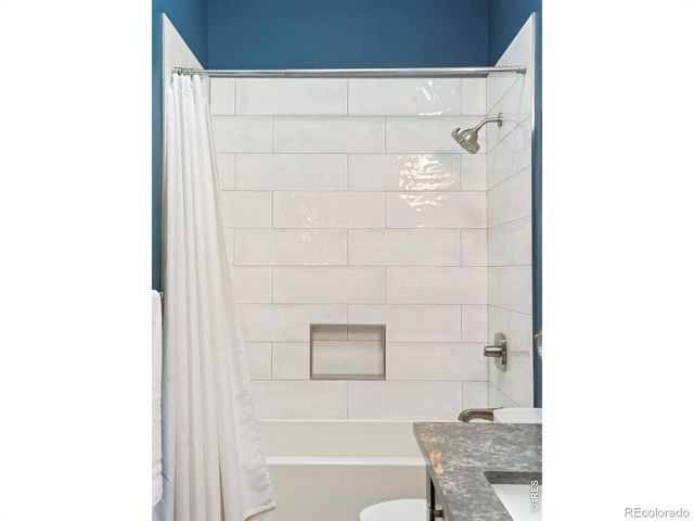 2076 Oak Avenue, Boulder, CO 80304
