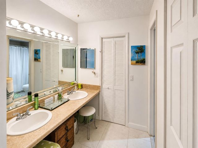 1440 NW 20th Avenue 104, Delray Beach, FL 33445