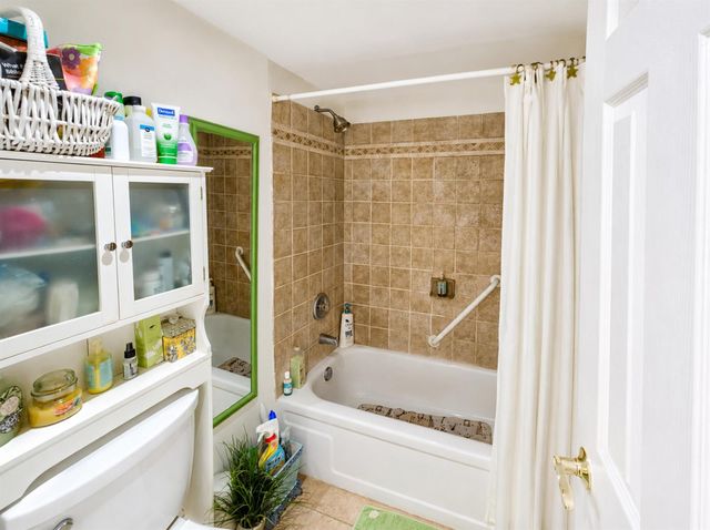 1440 NW 20th Avenue 104, Delray Beach, FL 33445