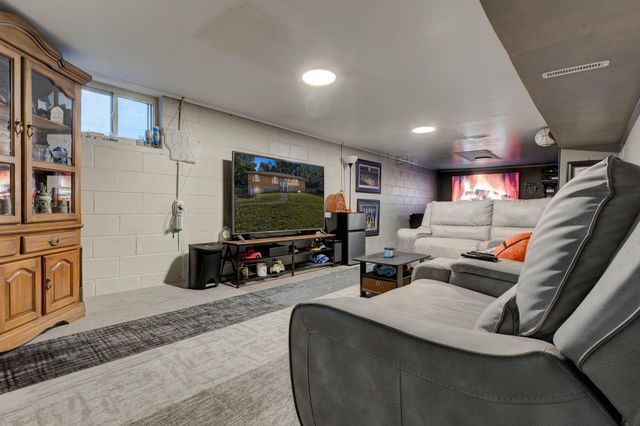 1055 Iroquois Drive, Mt Sterling, KY 40353